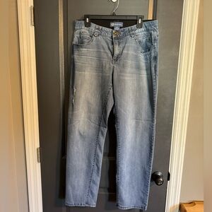 Democracy Women’s size 14W “Absolution” Jeans